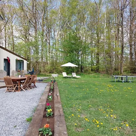 Le Petit Dome Lodge *