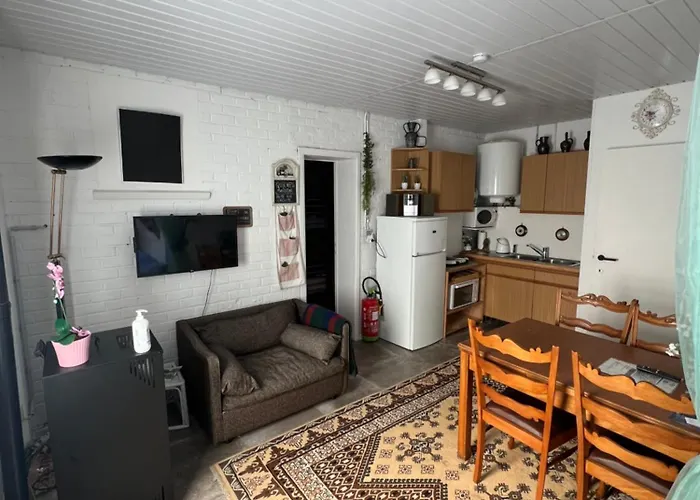 Le Petit Dome Lodge *